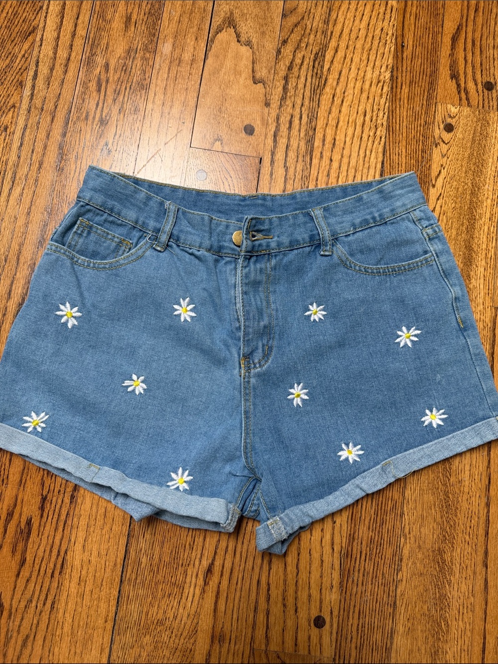 Shein sz L Embroidered Daisy jean denim shorts white yellow blue flowers